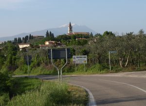 Ortseingang Calmasino von Lazise kommend